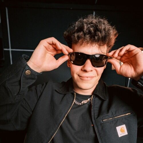 DANIEL MORITZ