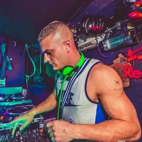 DJ Looney Uk