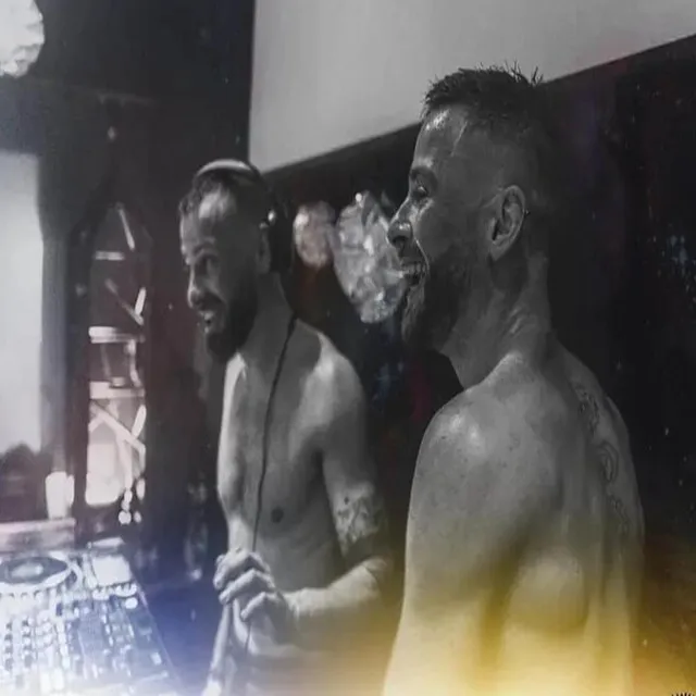 Toxic Twins 🕉