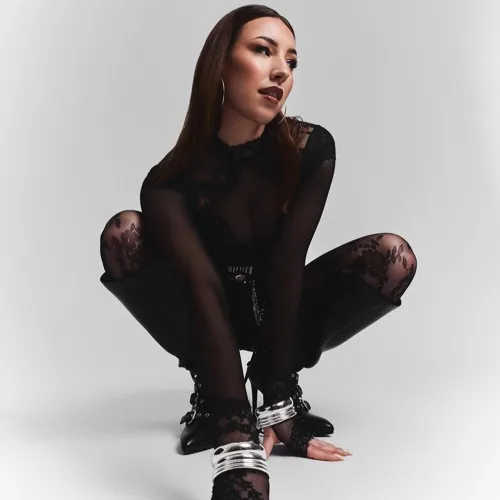 Nina Black