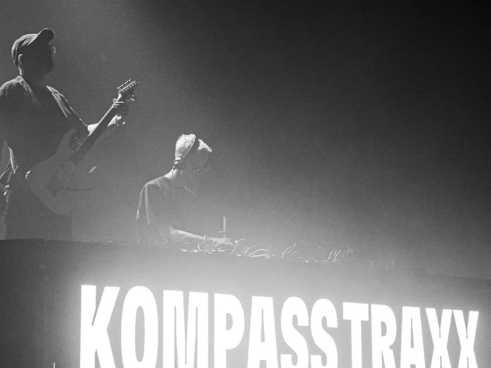 Kompass Traxx