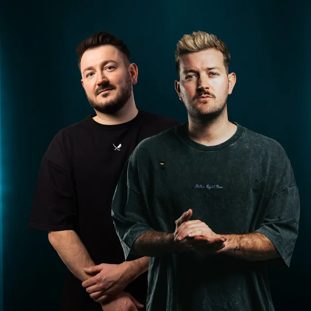 Sexy AtmoZ Dancers