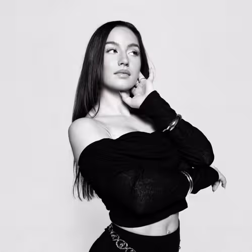 Demi Maria
