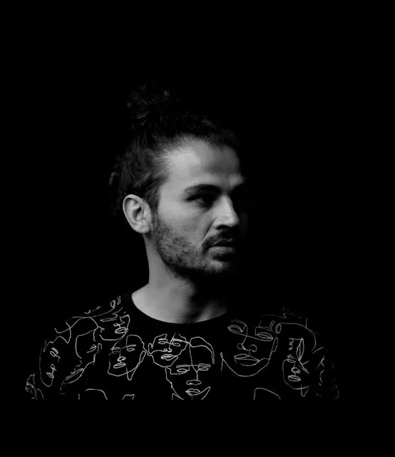 Armen Mira