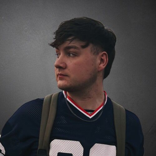 Niklas Dee