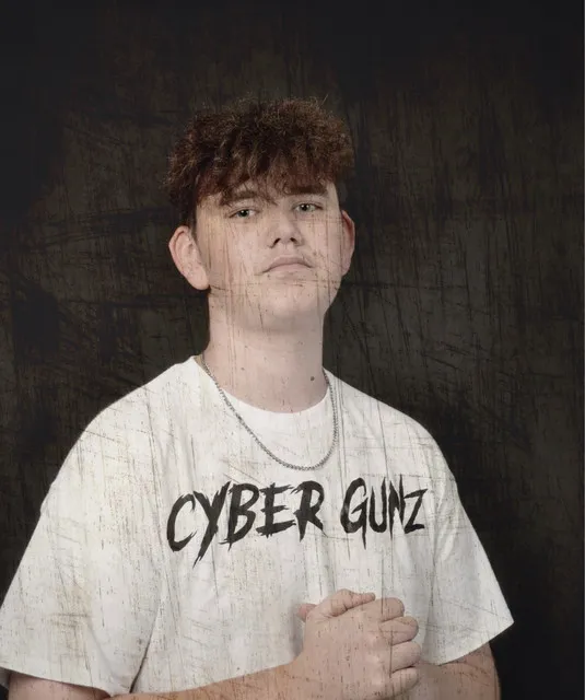 Cyber gunz
