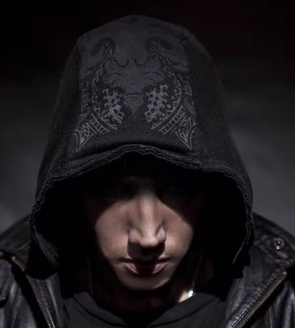 LIQUID STRANGER