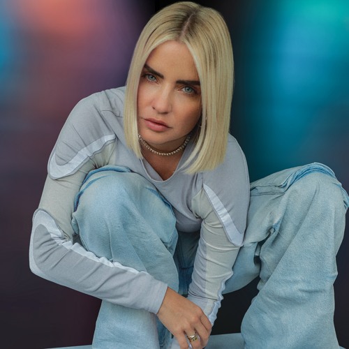 LOVRA.
