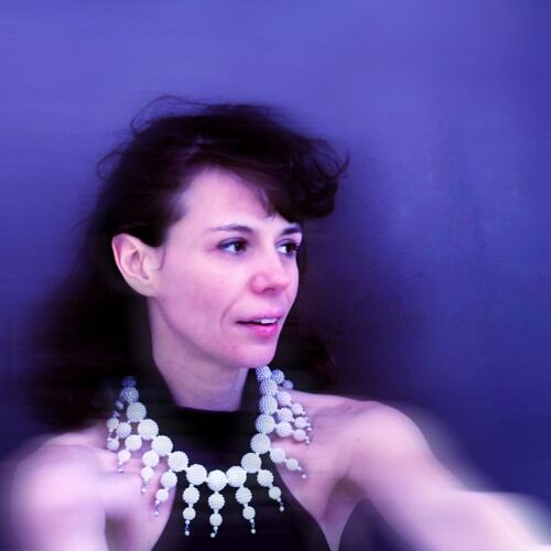 Viviane Cavale