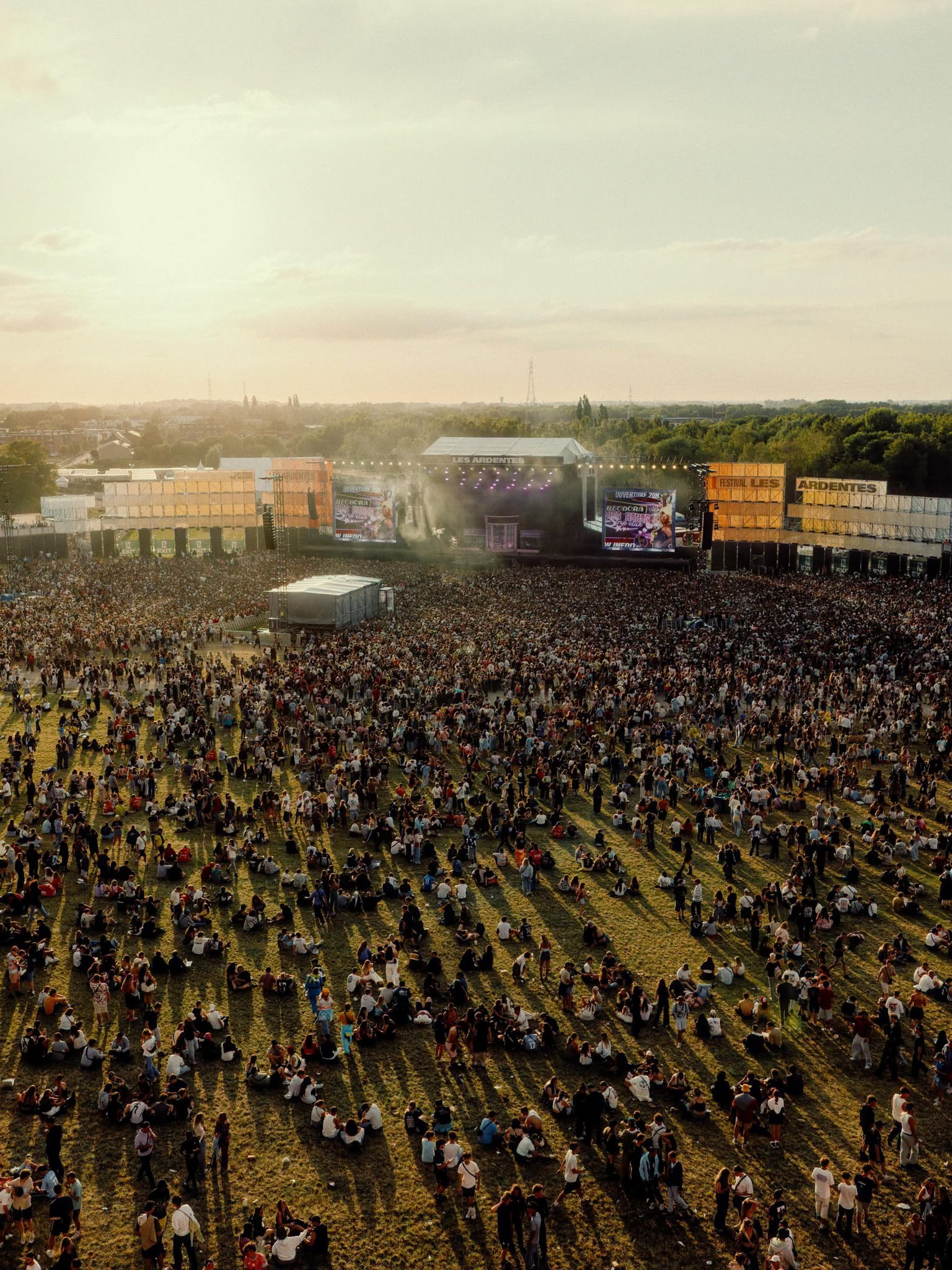LES ARDENTES 2027