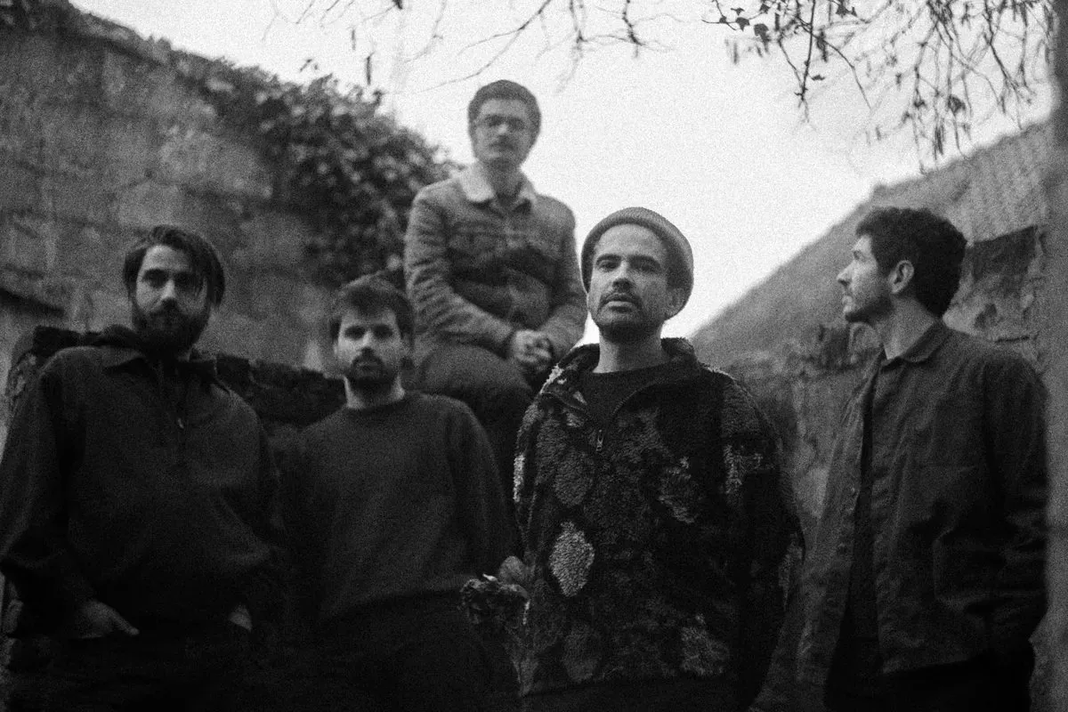 Café Central presents Dééfait + Black Lamb DJset // Noise / post punk / psyché //