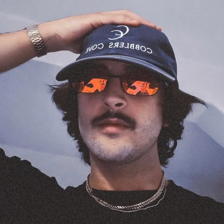ZAV