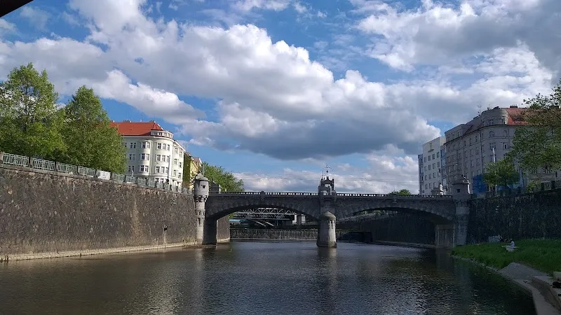 Náplavka na Radbuze