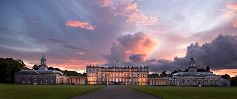 Hopetoun House