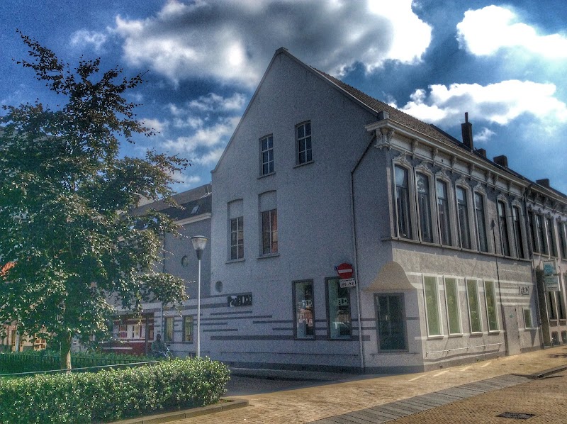 Paradox Tilburg