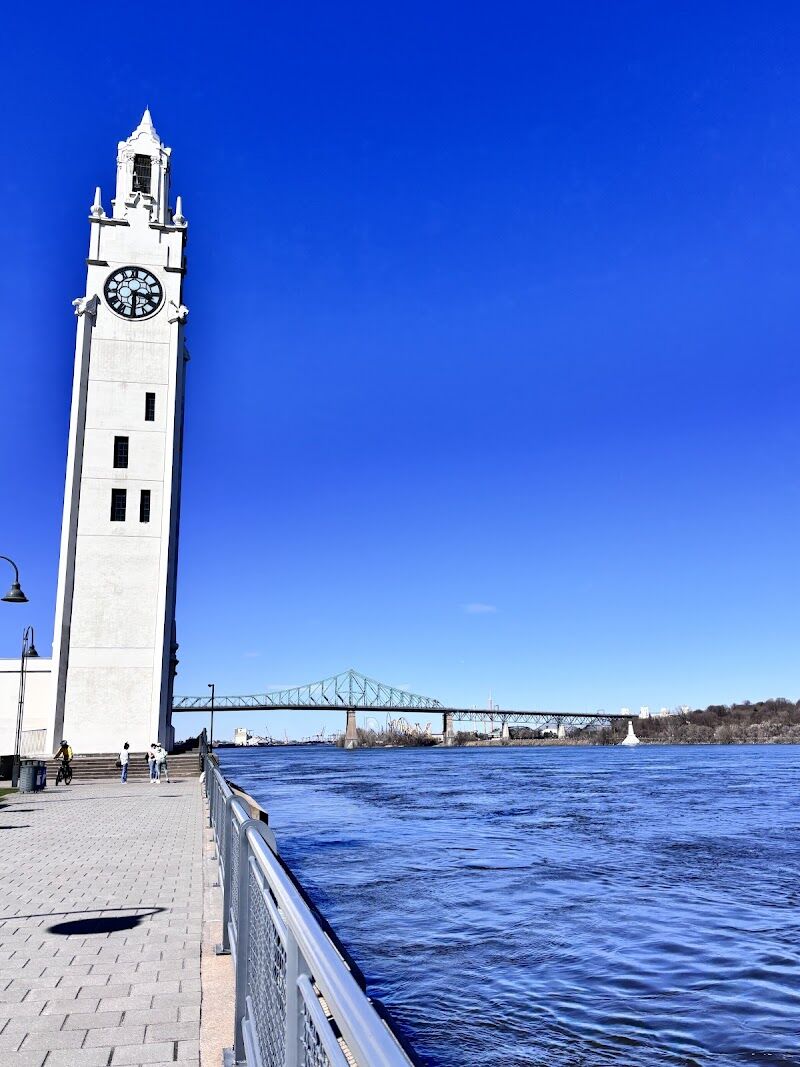 Quai de l'Horloge du Vieux-Montreal