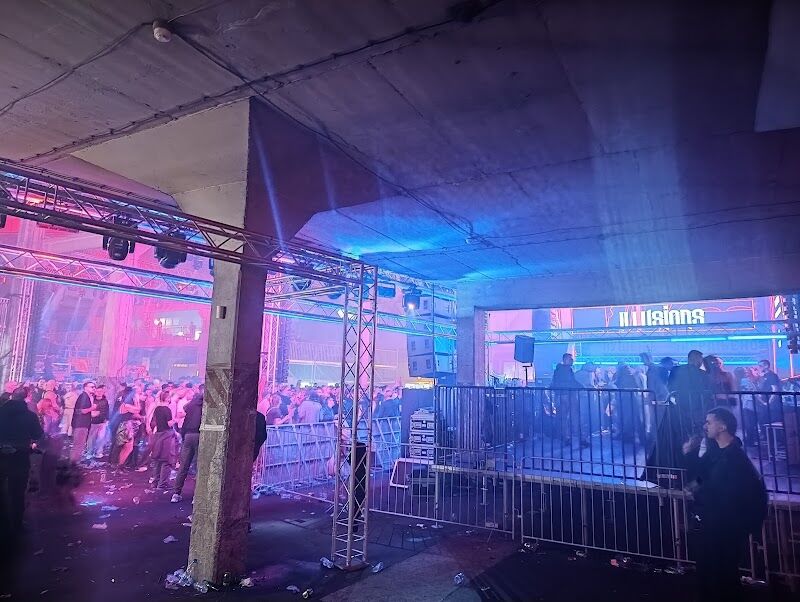 MATREZ, Žorža Klemansoa 37, 11000